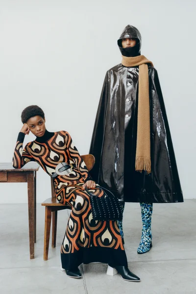 Look 5